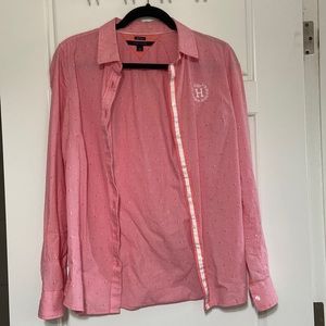 TOMMY HILFIGER PINK BUTTON DOWN SIZE MEDIUM